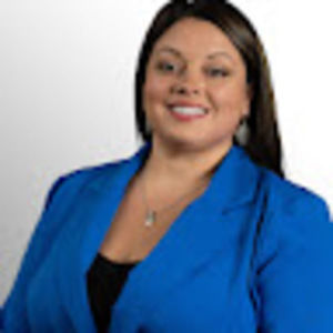 Meet your Posher, Denise